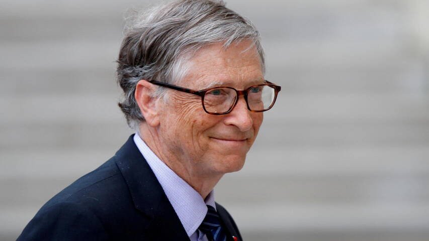 Bill Gates: Un innovador visionario que transforma las industrias y la sociedad